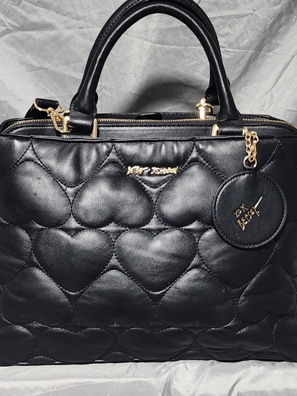 Betsey Johnson Large Black Quilted Puffy Heart Pattern Satchel Shoulderbag Purse - Picture 2 of 8